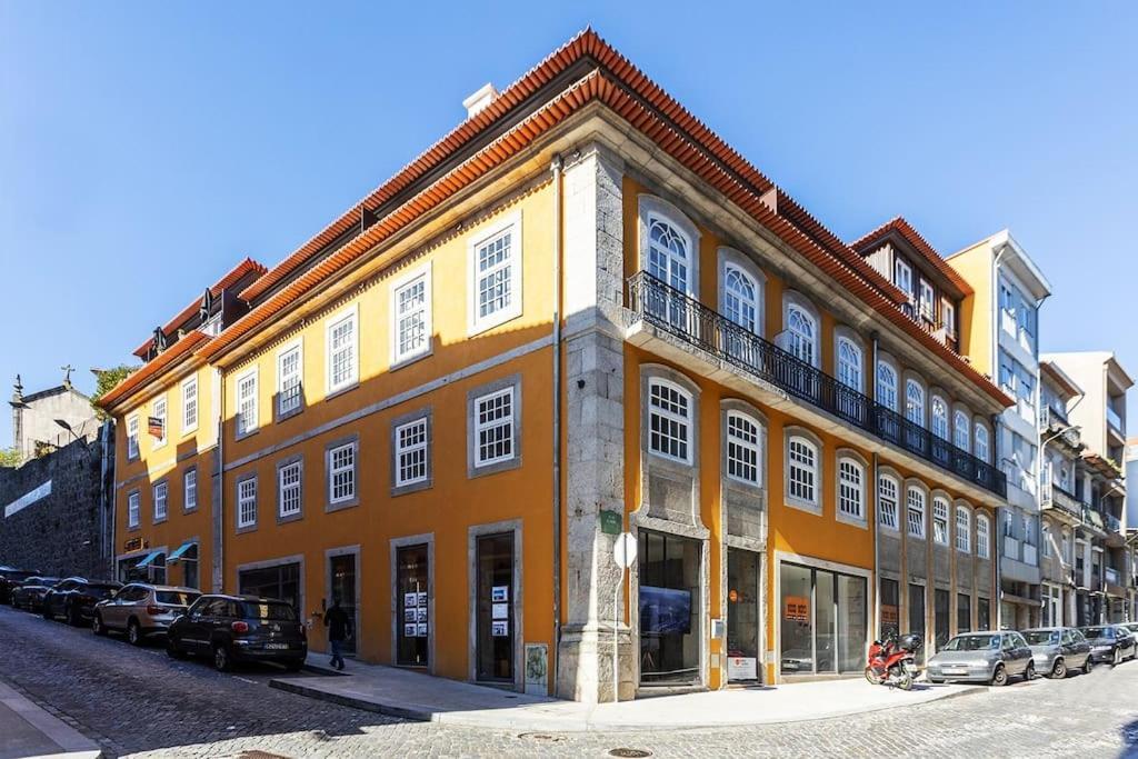 Sweet Porto Downtown Loft With Balcony Apartment Bagian luar foto