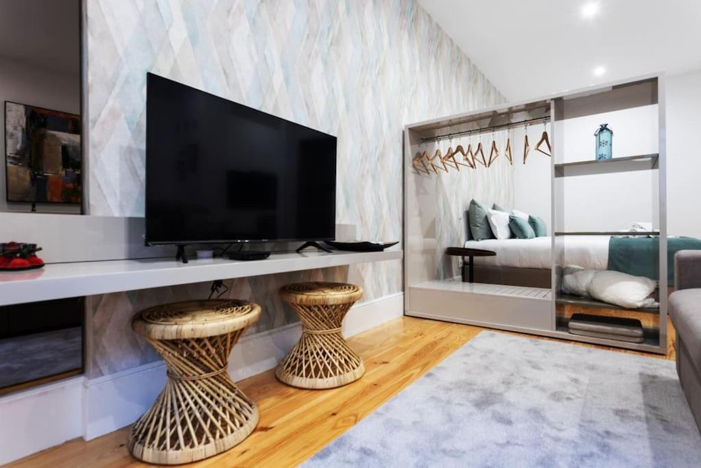Sweet Porto Downtown Loft With Balcony Apartment Bagian luar foto