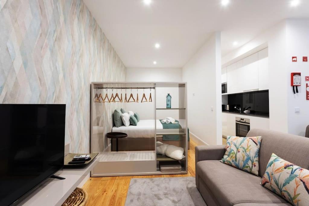 Sweet Porto Downtown Loft With Balcony Apartment Bagian luar foto
